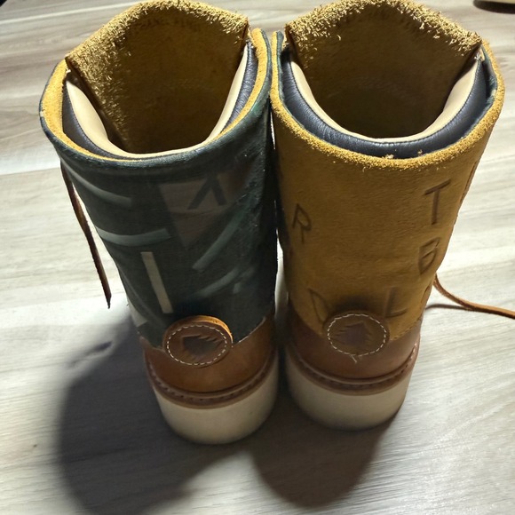 Timberland x NINA CHANEL ABNEY 50th Anniversary Future 73 Rare Sz 4 Mens - Picture 9 of 10